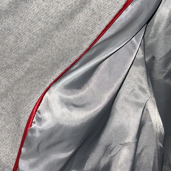 Steve Madden Light Gray Ruffle Trench Coat, Size 1X - Picture 5 of 14